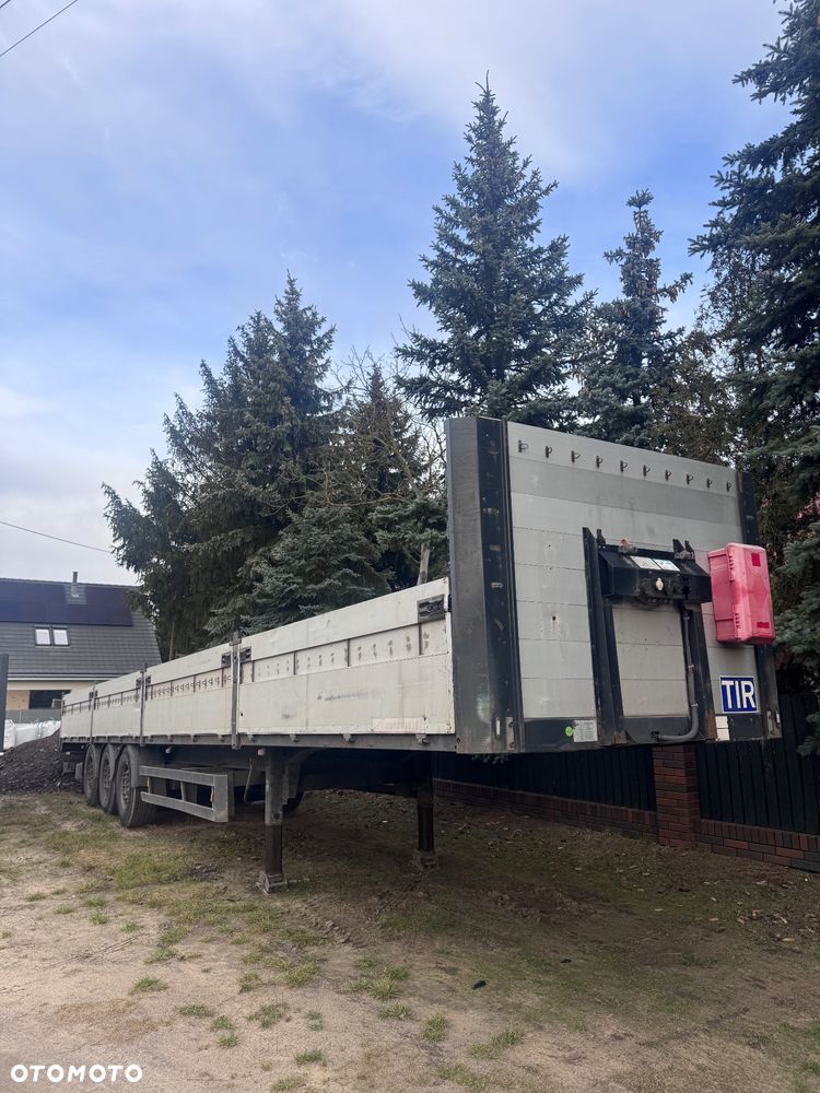 Schwarzmuller Naczepa Burtowa budowlana - 1