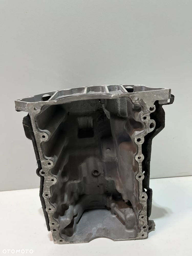 JAGUAR LAND ROVER 2.0 D MISKA OLEJOWA G4D3-67006-EA - 3