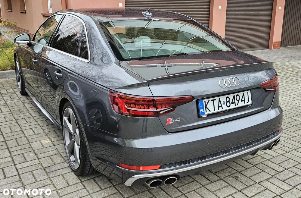 Audi S4 Limousine - 5