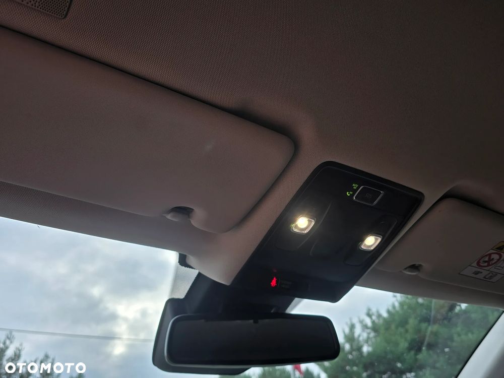 Renault Captur 1.0 TCe Techno - 28