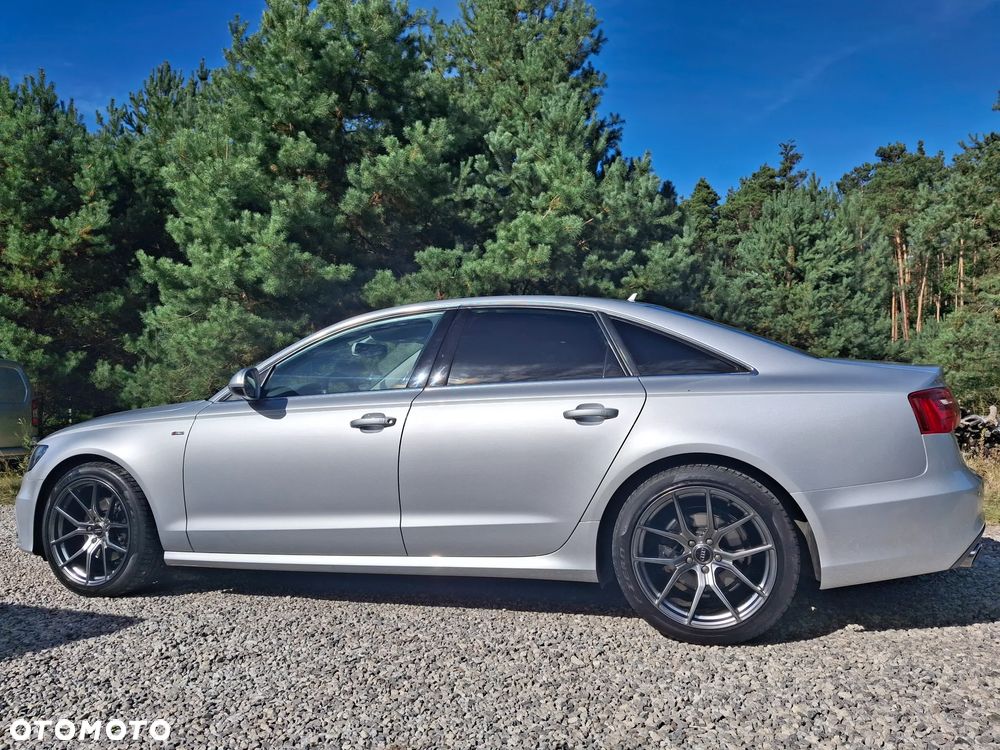 Audi A6 Limousine 2.8 FSI Quattro S tronic - 1