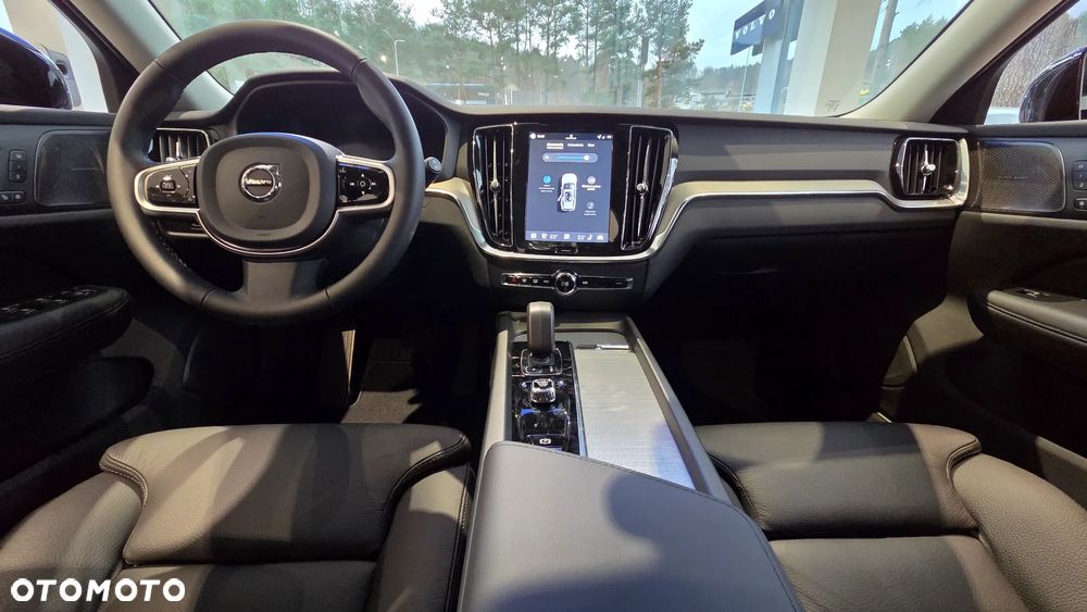 Volvo V60 B4 B Plus Dark - 9