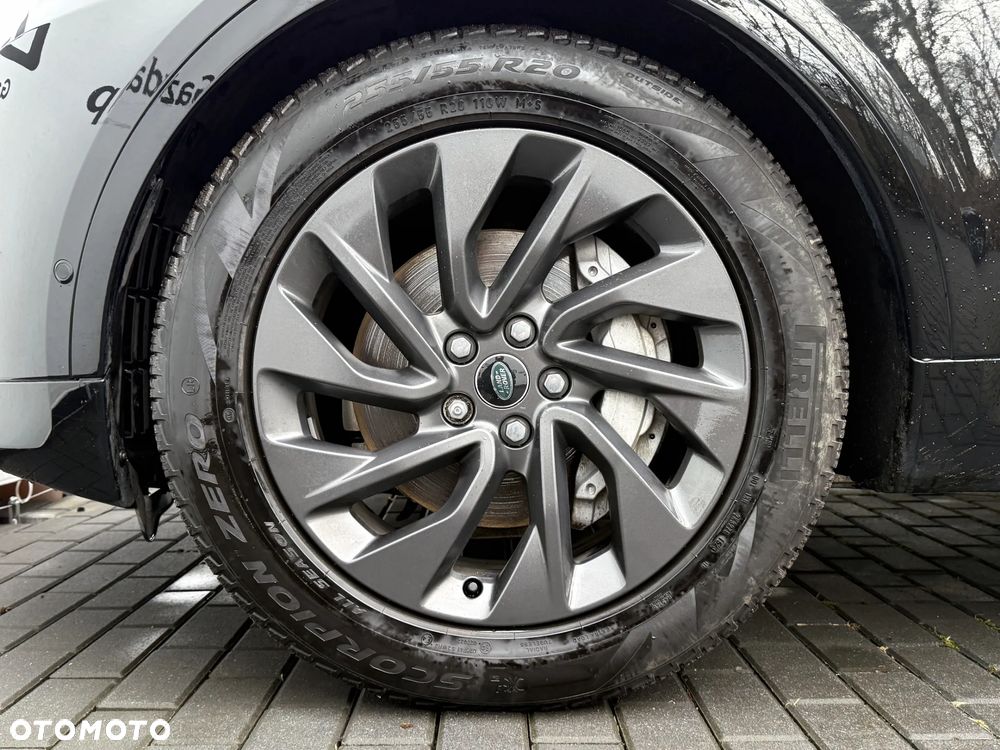 Land Rover Discovery D250 R-Dynamic S - 8