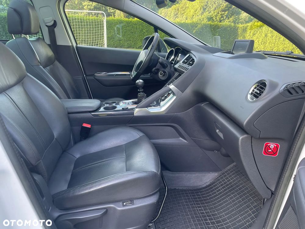 Peugeot 3008 155 THP Premium - 12
