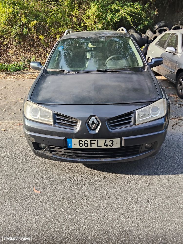 Renault Mégane Break 1.5 dCi Dynamique S - 2