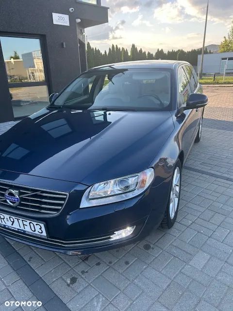 Volvo V70 - 1