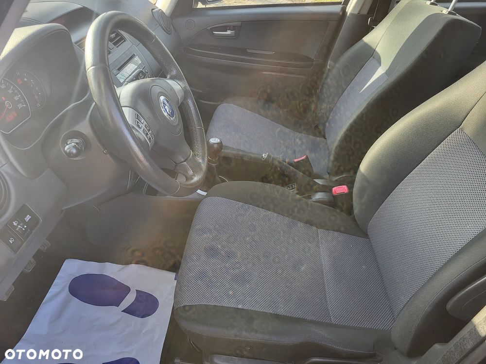 Fiat Sedici 1.6 16V 4x4 Luxury - 12