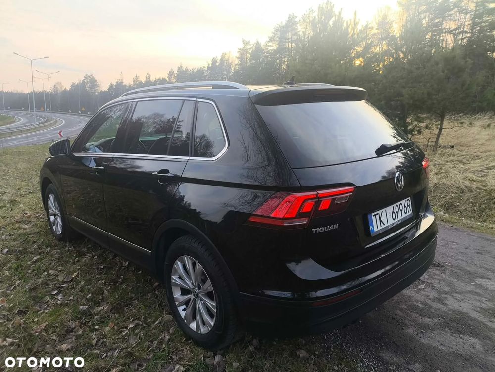 Volkswagen Tiguan - 4