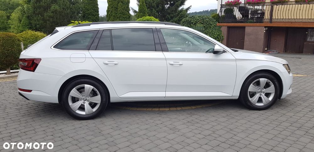 Skoda Superb 2.0 TDI 4x4 DSG Ambition - 11
