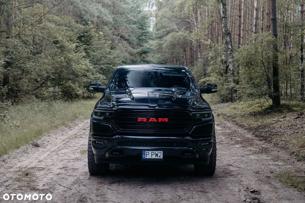 RAM 1500 Crew Cab Shortbed Limited - 12