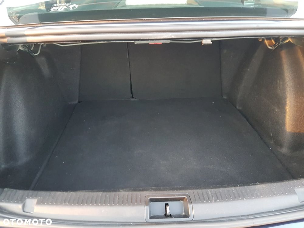 Renault Fluence 2.0 16V 140 CVT Dynamique - 18