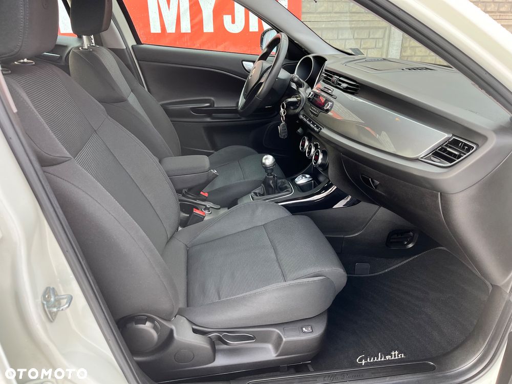 Alfa Romeo Giulietta 1.4 TB 16V - 10