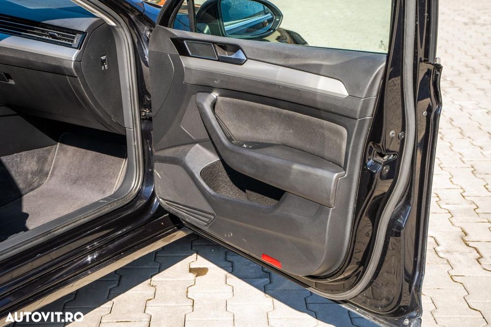 Volkswagen Passat 2.0 TDI SCR DSG Highline - 15