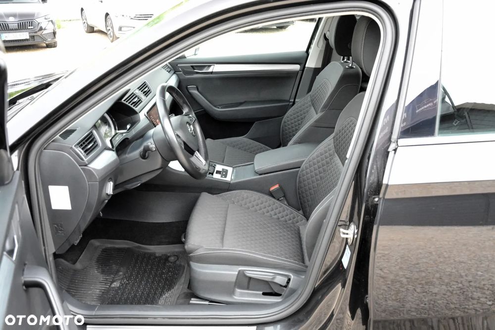Skoda Superb 2.0 TDI Ambition DSG7 - 9