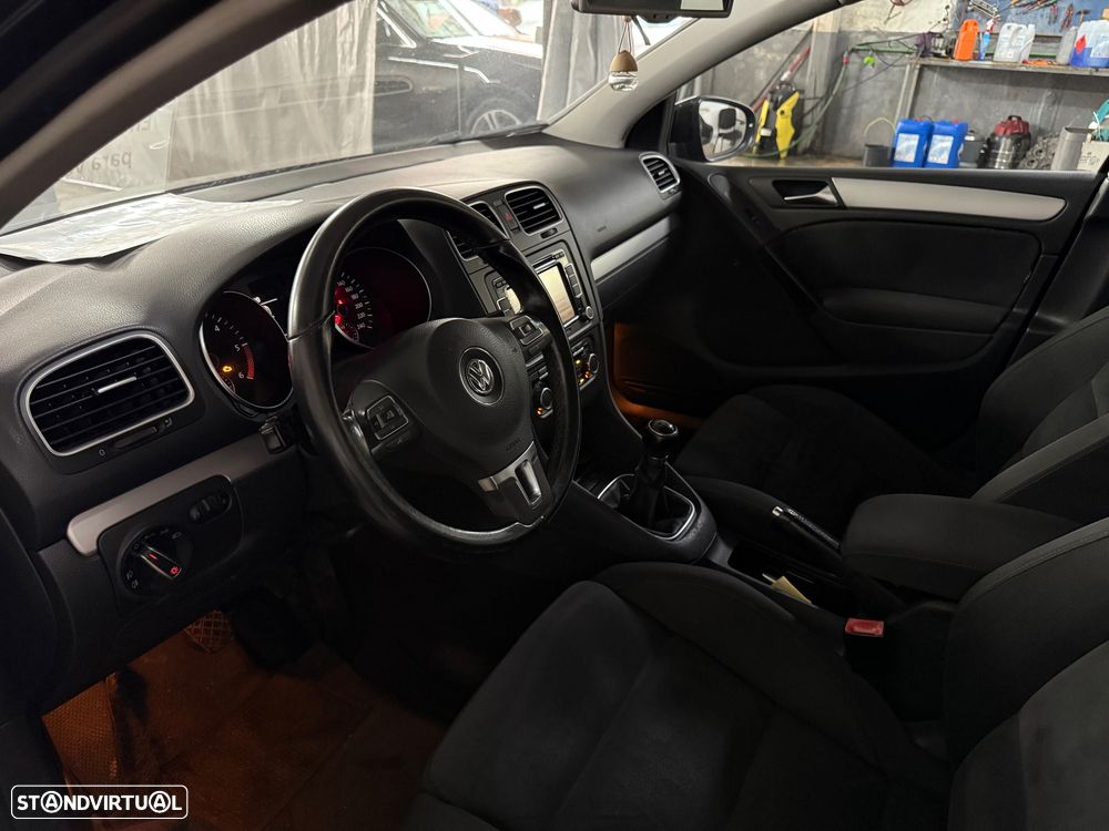 VW Golf 1.6 TDi Highline - 7