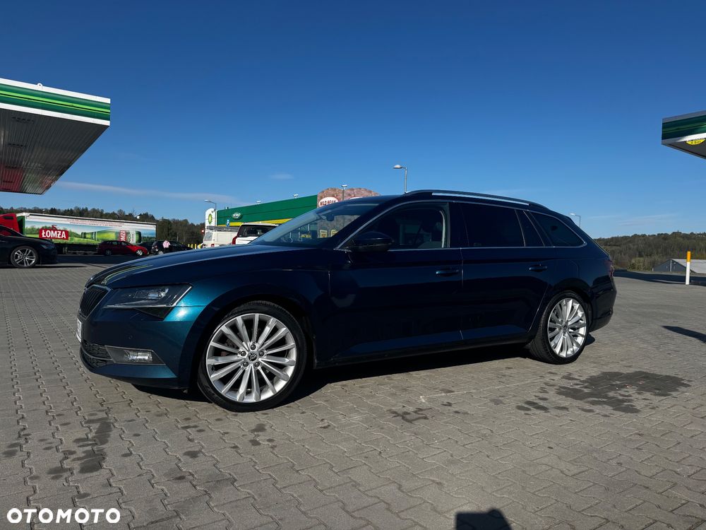 Skoda Superb 2.0 TDI Style DSG - 6