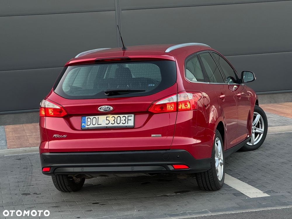 Ford Focus 1.6 TDCi DPF Champions Edition - 11