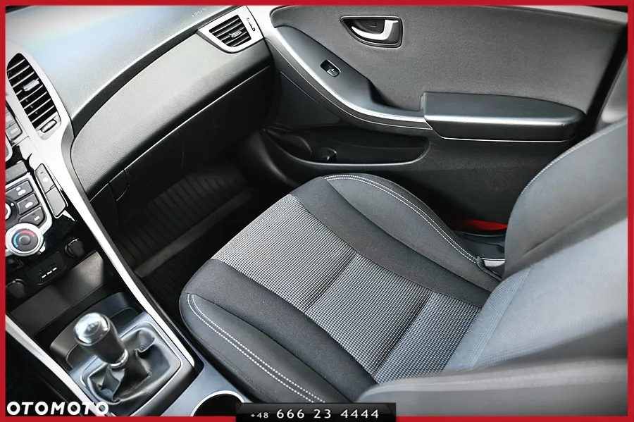 Hyundai i30 1.4 CRDi Comfort - 24