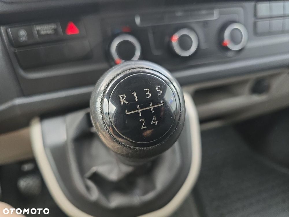 Volkswagen transporter - 15