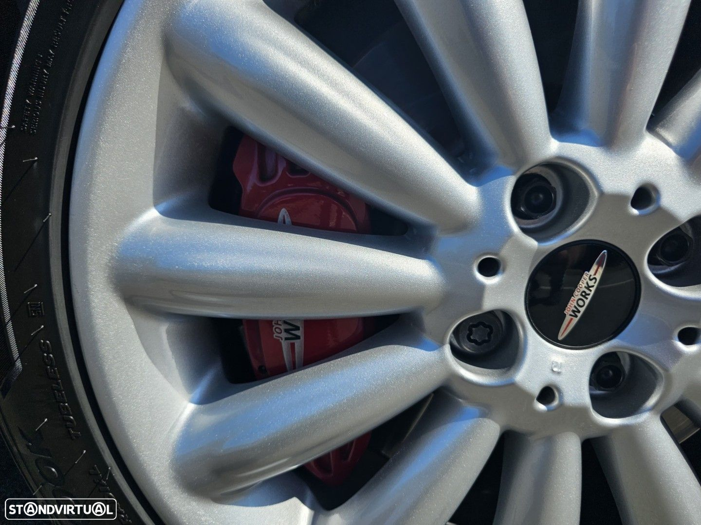 MINI Cabrio John Cooper Works - 3
