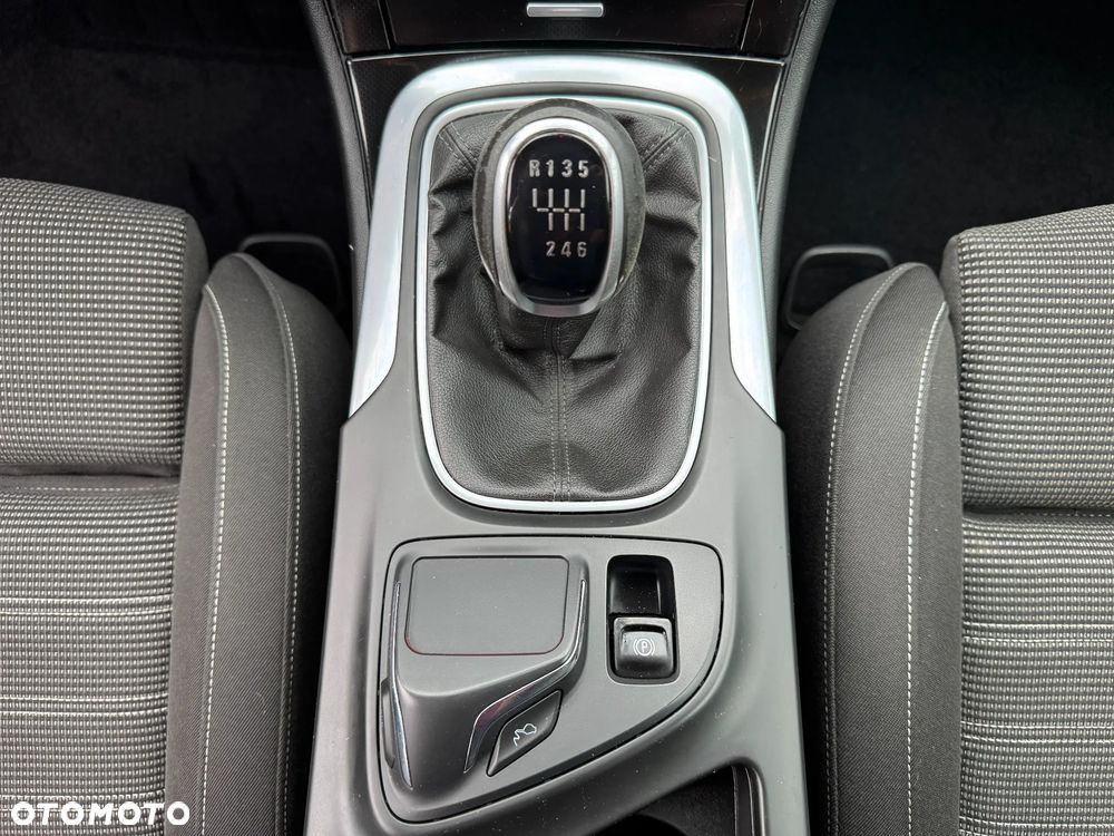 Opel Insignia 2.0 Bi Turbo CDTI Tour ecoFLEXSt/St Business Innovation - 10