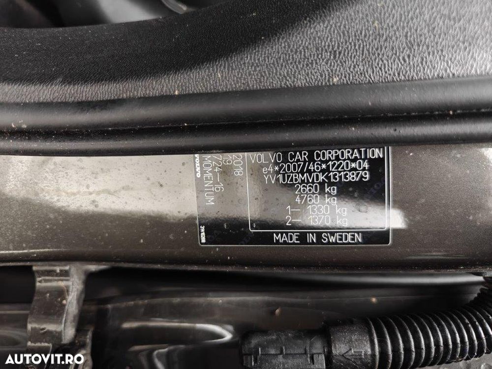 Volvo XC 60 T8 Twin Engine AWD Momentum - 7