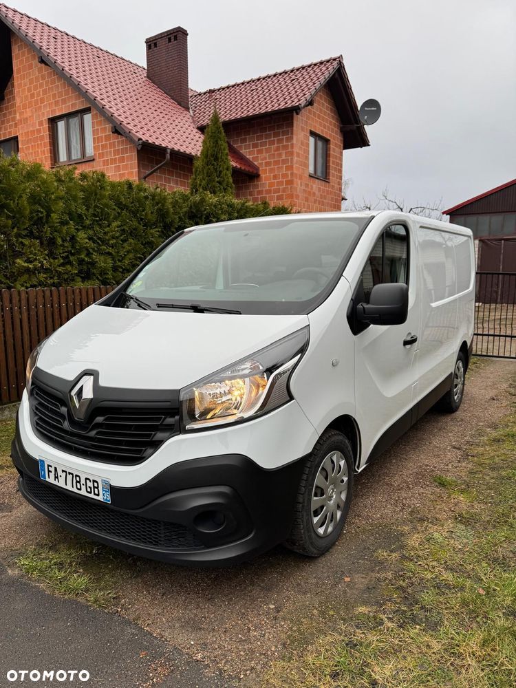 Renault Trafic - 9