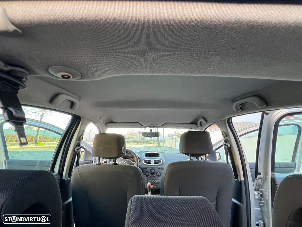 Renault Clio 1.2 16V Dynamique - 17