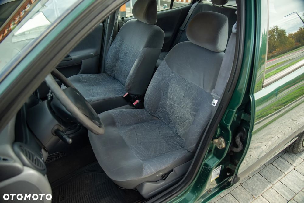 Renault Megane - 25