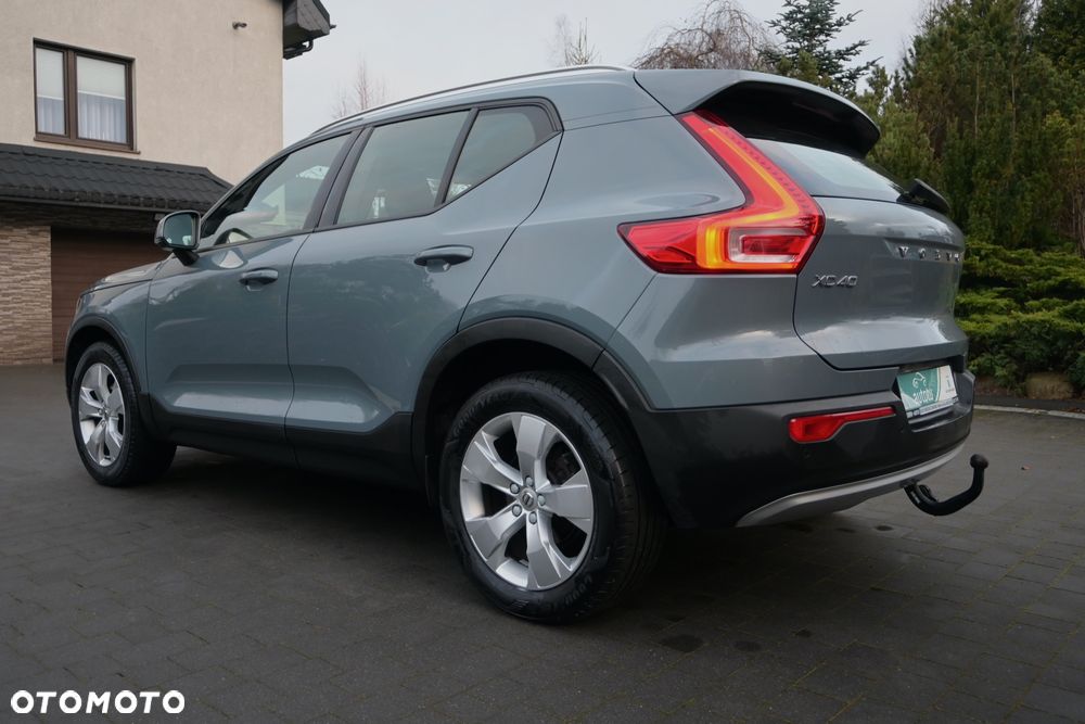 Volvo XC 40 D3 Momentum Pro - 4