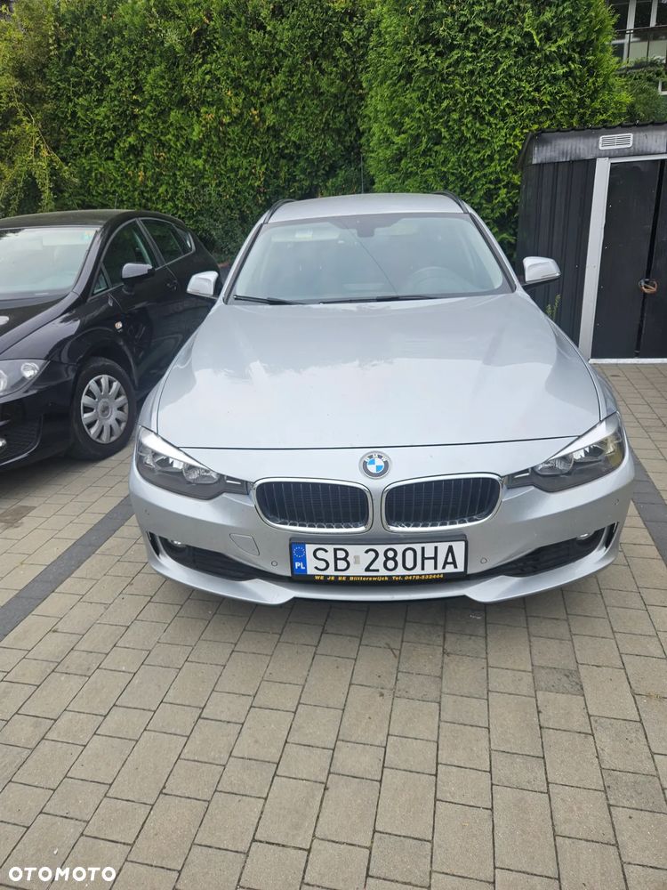 BMW Seria 3 318d DPF Touring - 1