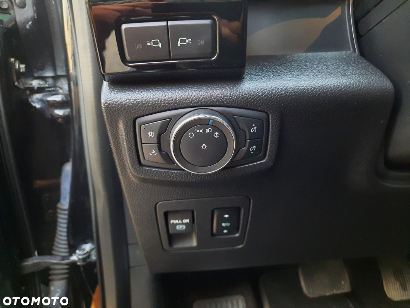 Ford F150 - 30