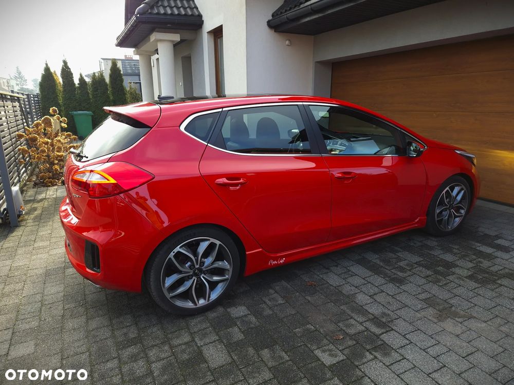 Kia Ceed 1.6 T-GDI GT-Track - 14