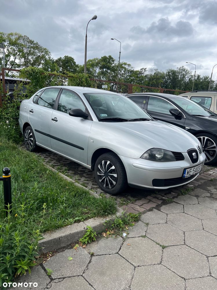 Seat Cordoba 1.4 16V Signo - 1
