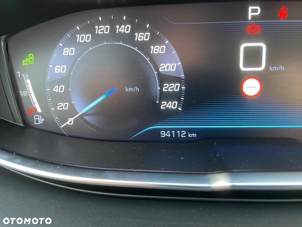 Peugeot 3008 1.5 BlueHDi Allure S&S EAT8 - 8