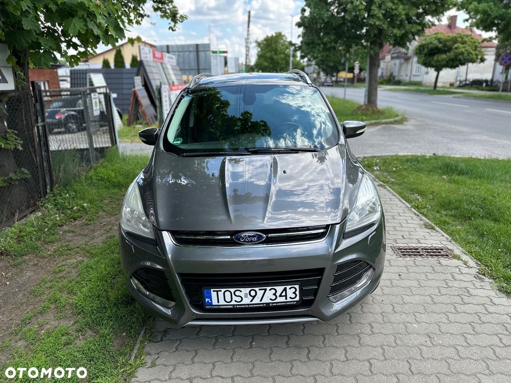 Ford Kuga 1.6 EcoBoost 2x4 Titanium - 2