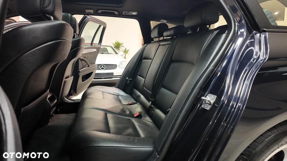 BMW Seria 5 - 26