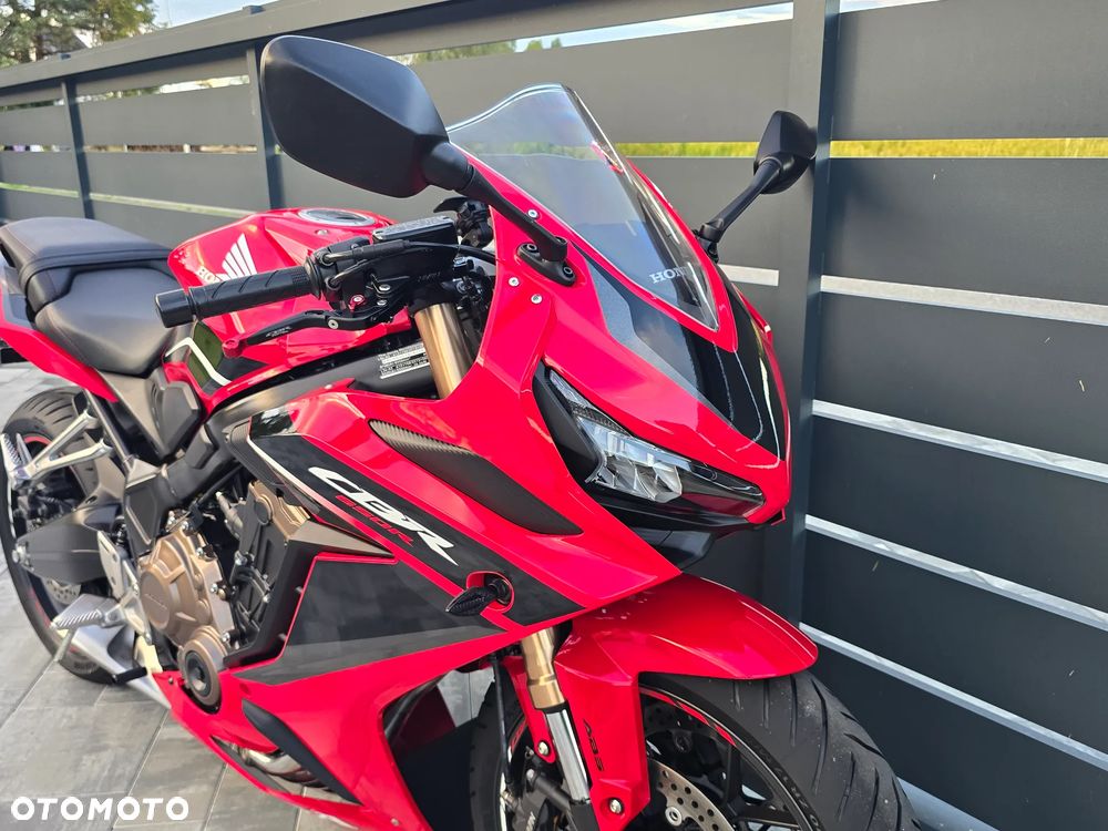 Honda CBR - 9