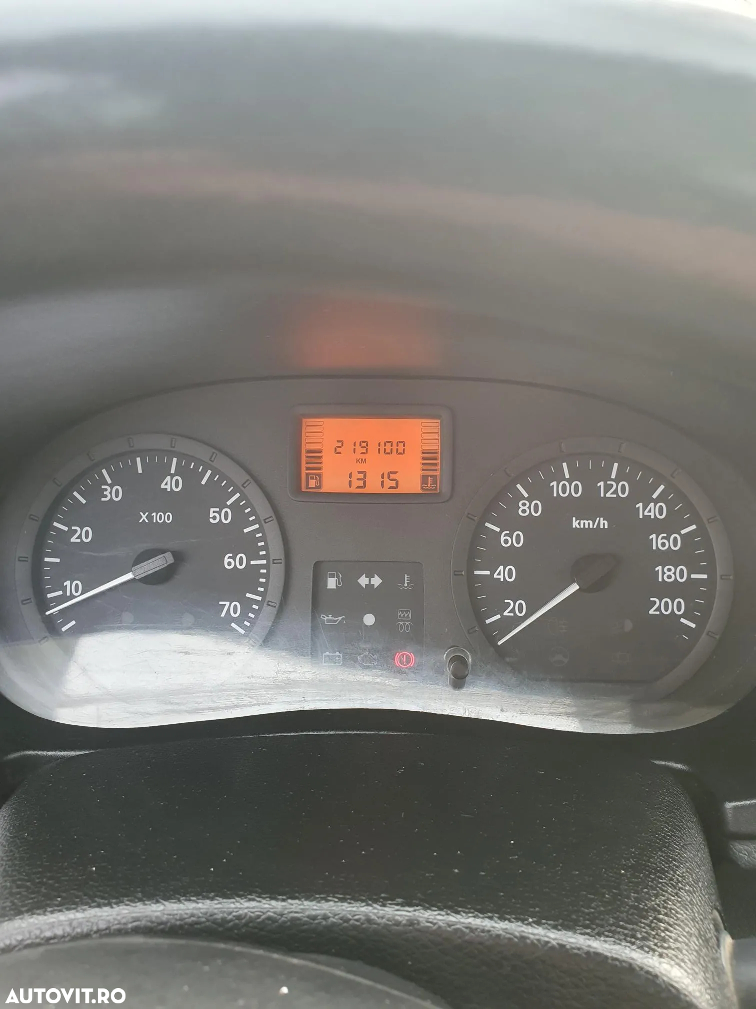 Dacia Logan - 8