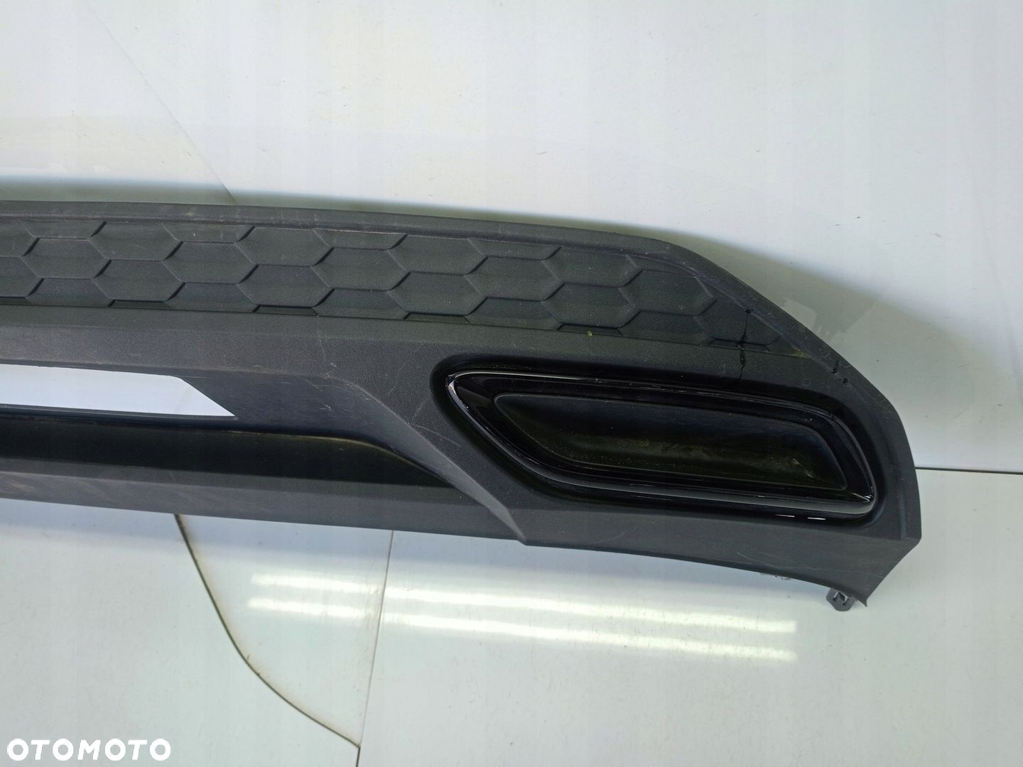 Audi A3 8Y 2021 Listwa dolna zderzaka tylnego - 2