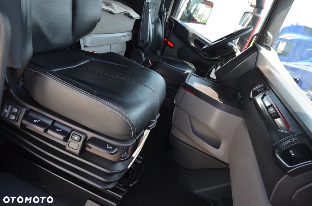 Scania S 580 / V8 / FULL AIR / KLIMA P. / NAVI /FULL LED / ACC / 8283 - 25