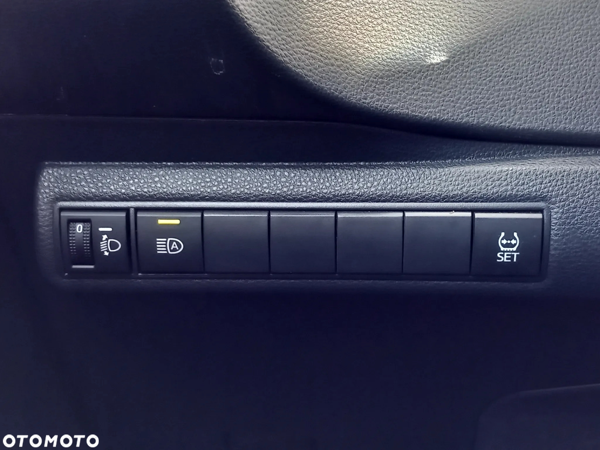 Toyota Corolla 1.5 Comfort - 22
