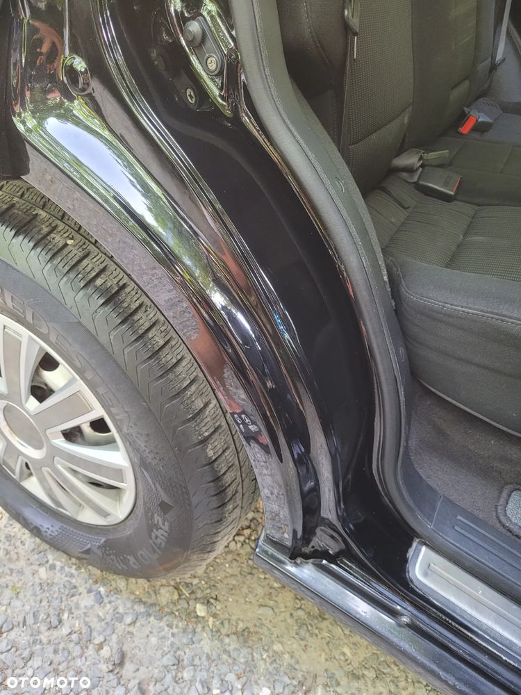 Kia Sorento 2.5 CRDi VGT DPF LX - 10