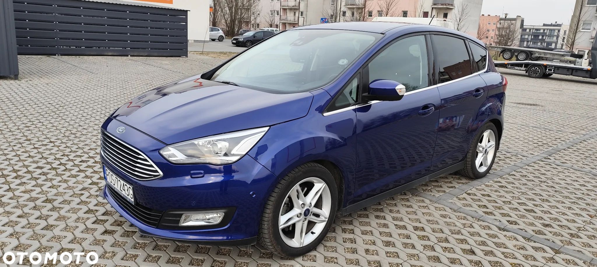 Ford C-MAX 1.5 EcoBoost Start-Stop-System Titanium - 1