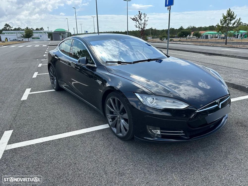 Tesla Model S 85D AWD - 10