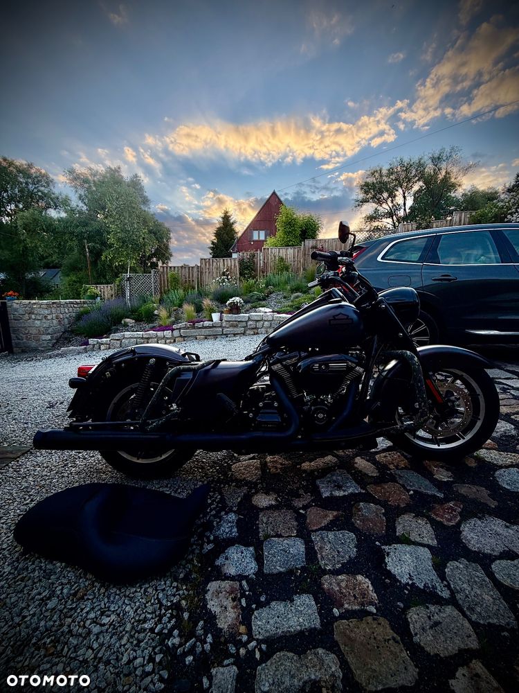 Harley-Davidson Touring Road King - 3