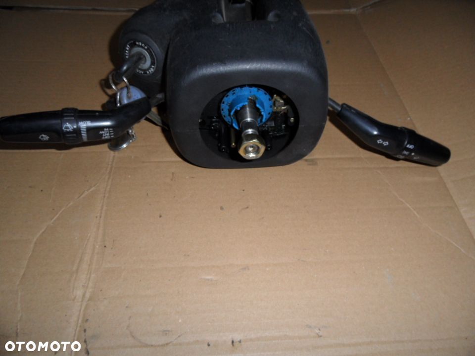 PRZELACZNIK ZESPOLONY HYUNDAI H200