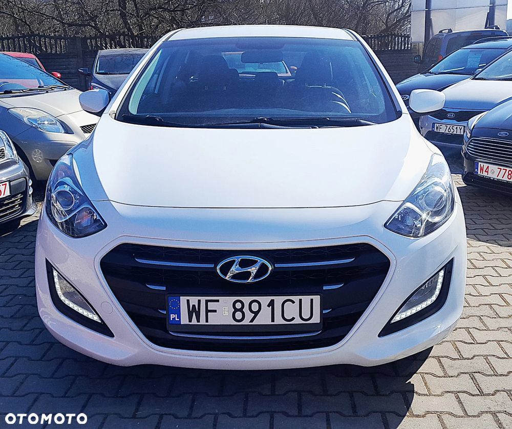Hyundai i30 blue 1.4 Classic - 2