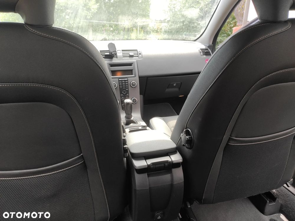 Volvo V50 1.8 Edition - 17