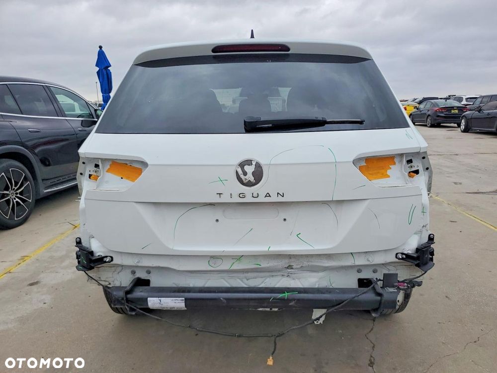 Volkswagen Tiguan - 7